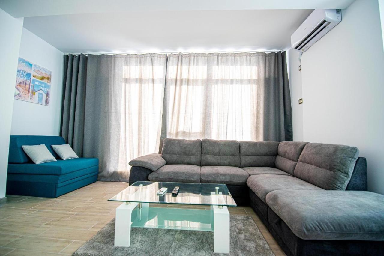 Apartament Katrina - Alezzi Beach - Sea View Năvodari Buitenkant foto