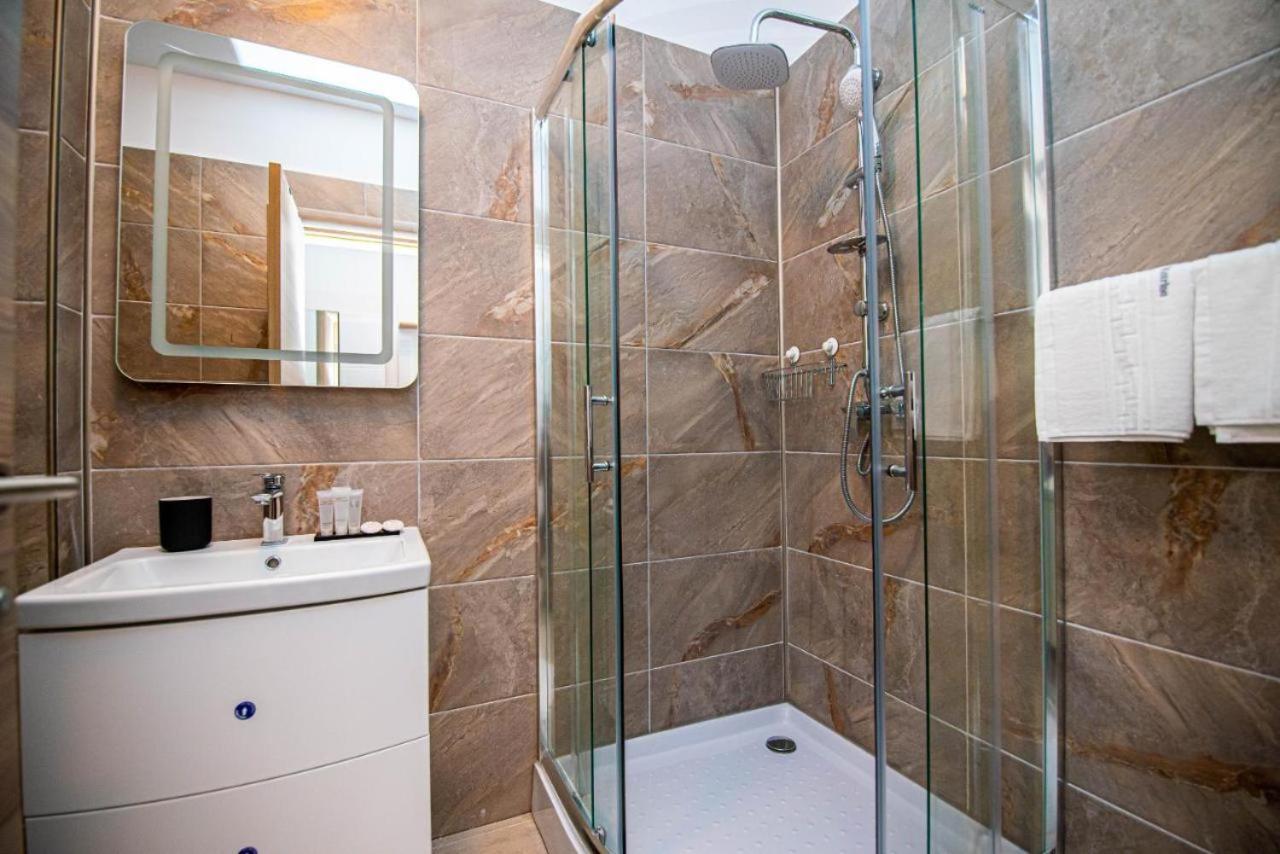 Apartament Katrina - Alezzi Beach - Sea View Năvodari Buitenkant foto