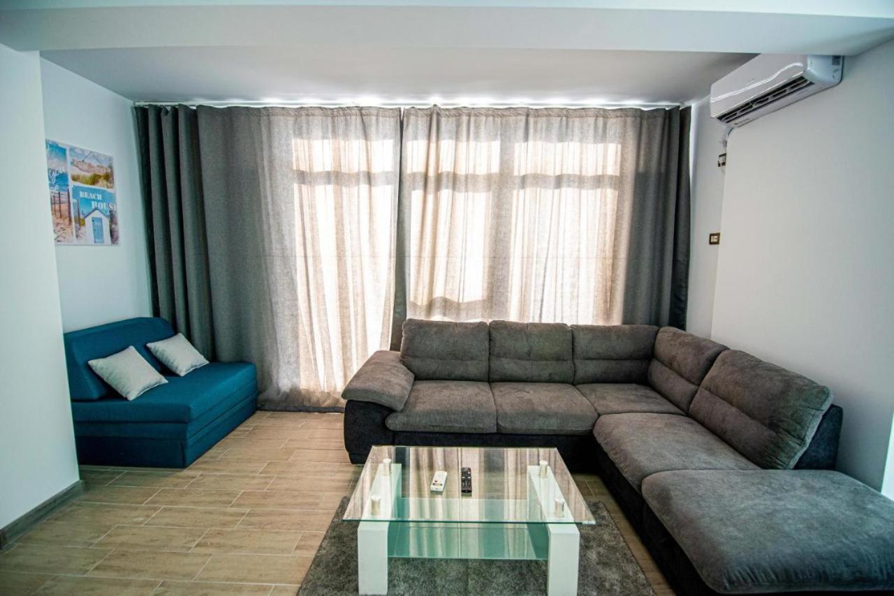Apartament Katrina - Alezzi Beach - Sea View Năvodari Buitenkant foto