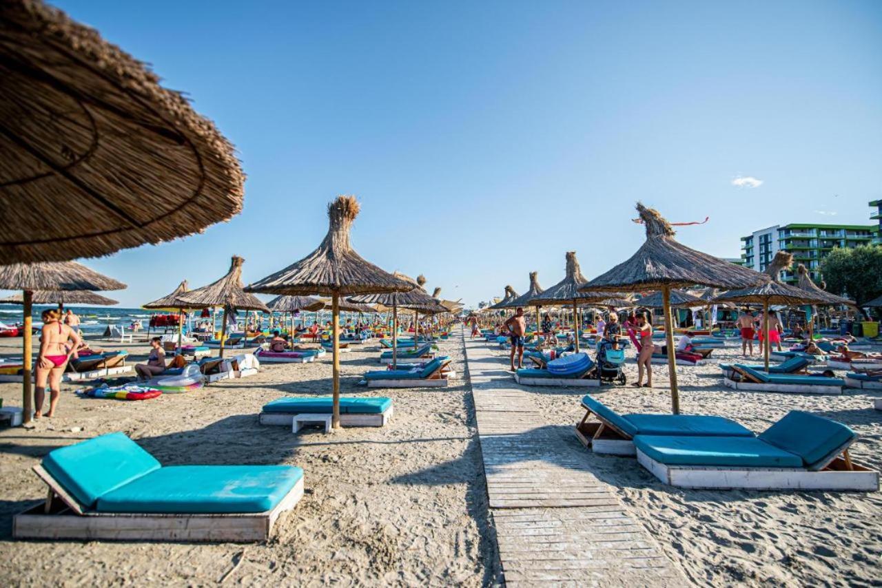 Apartament Katrina - Alezzi Beach - Sea View Năvodari Buitenkant foto